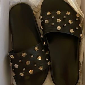 STUDDED VERSACE SLIDES